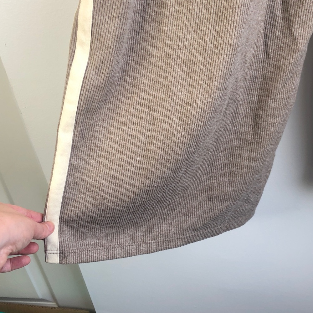 Halara Taupe Wide Leg Lounge Pants - Picture 4 of 6